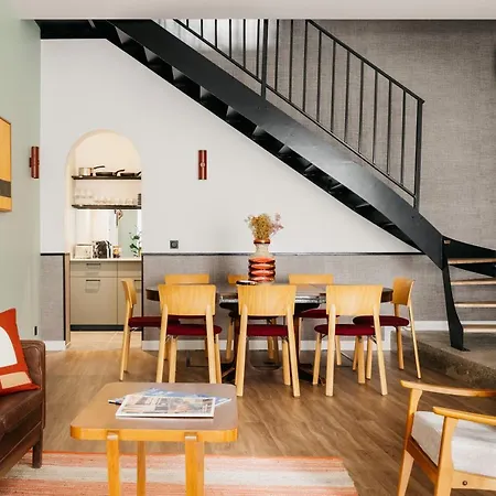 Edgar Notre-dame - Lagrange Vila *